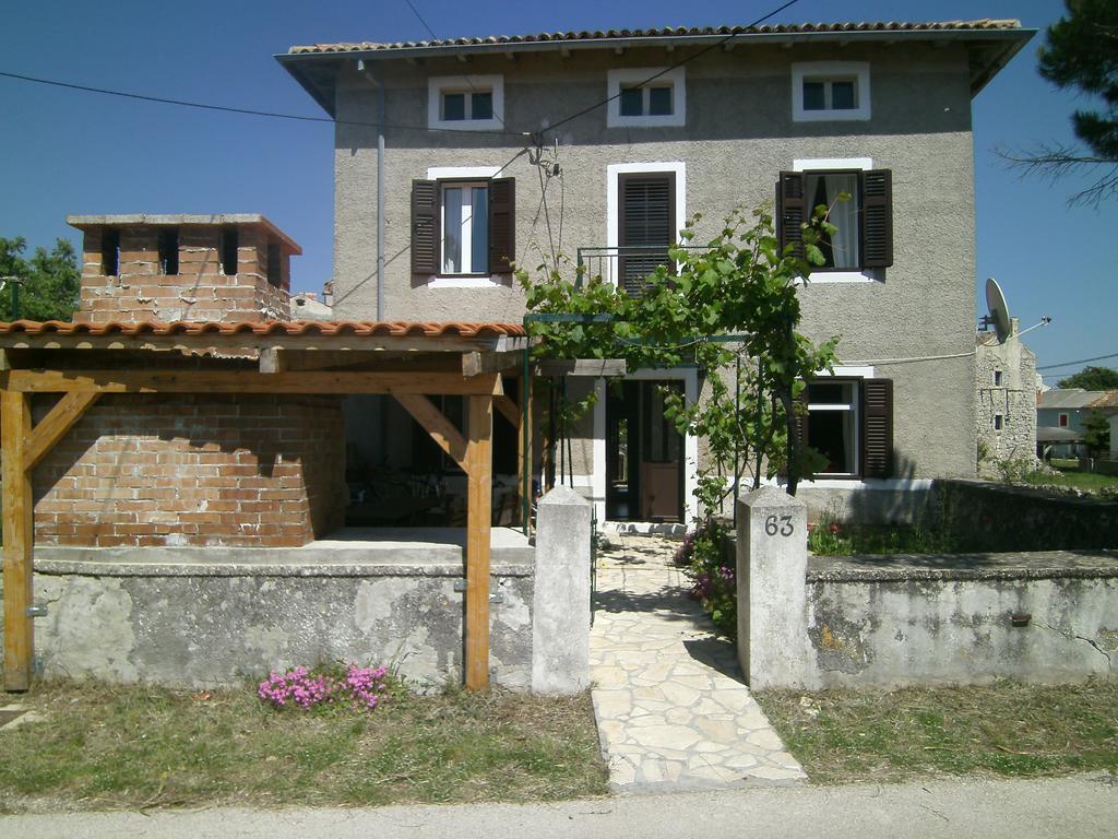 Holiday Home Lorraina Stivan Экстерьер фото