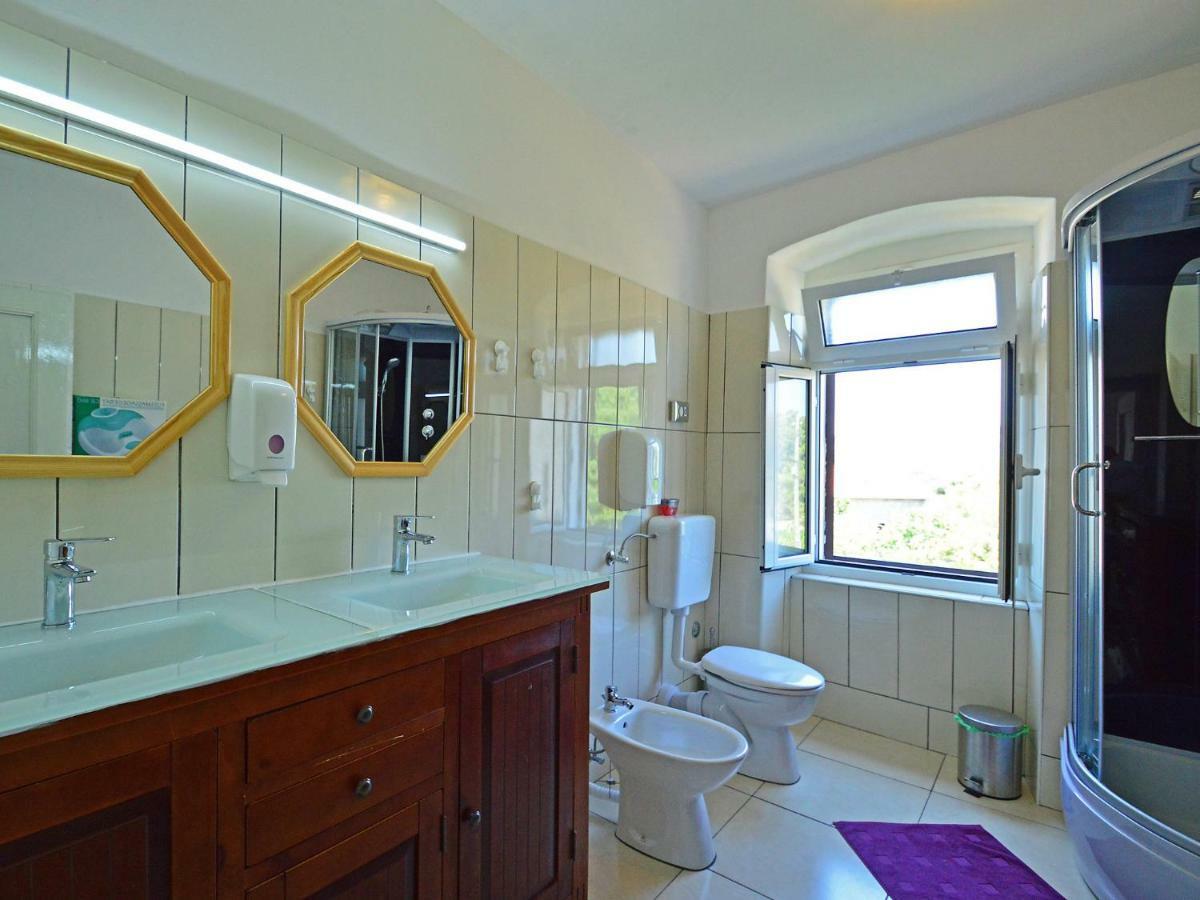 Holiday Home Lorraina Stivan Экстерьер фото